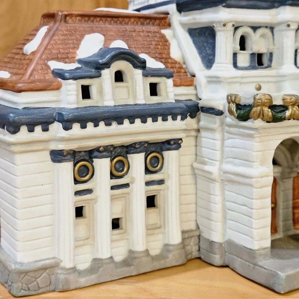 Mervyn's Village Square Museum Lighted New Cord Ltd Ed 1994 Christmas Box/Styro
